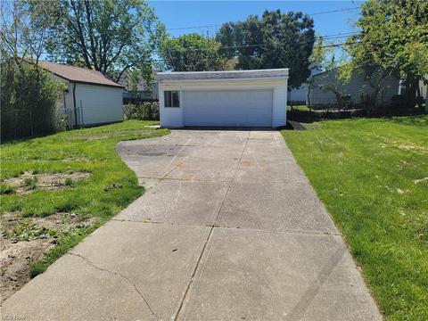 7015 Wolf Ave, Parma, OH 44129 photo 32