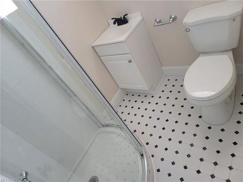 7015 Wolf Ave, Parma, OH 44129 photo 5