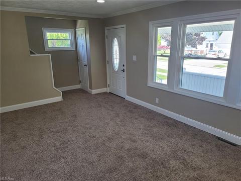 7015 Wolf Ave, Parma, OH 44129 photo 13