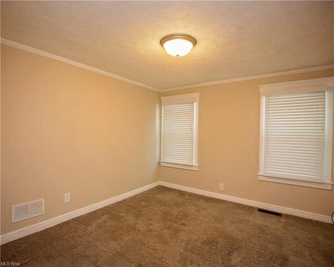 327 Kenyon Ave, Elyria, OH 44035 photo 22