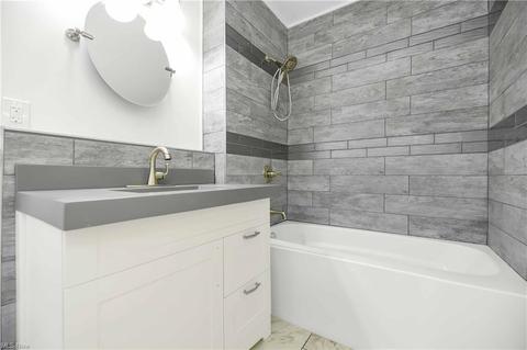 2046 E 224th St, Euclid, OH 44117 photo 14