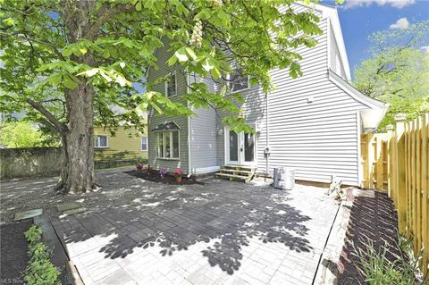 2046 E 224th St, Euclid, OH 44117 photo 32