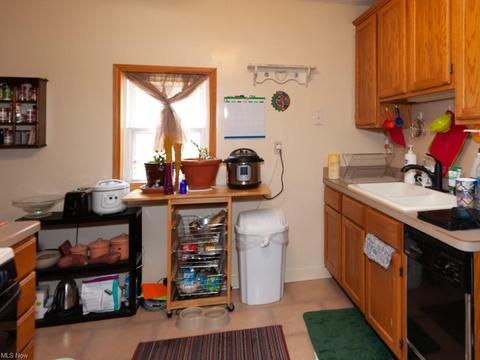 285 Abbe Rd N, Elyria, OH 44035 photo 5