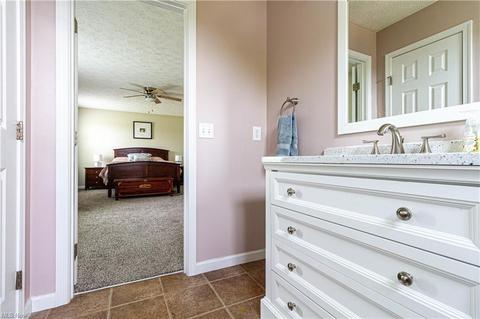 2448 Captens St NE, Canton, OH 44721 photo 26