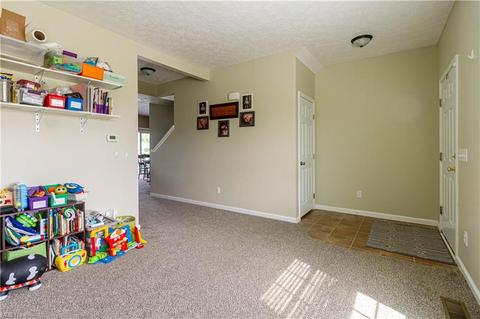 2448 Captens St NE, Canton, OH 44721 photo 18