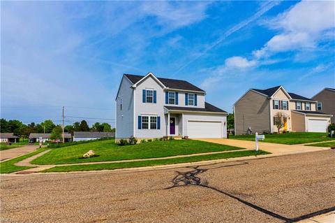 2448 Captens St NE, Canton, OH 44721 photo 2
