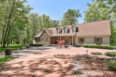 2921 Chapel Rd, Ashtabula, OH 44004 photo 1