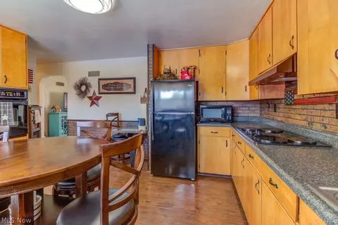 909 Ike St, Minerva, OH 44657 photo 9