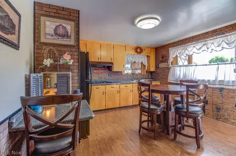 909 Ike St, Minerva, OH 44657 photo 7