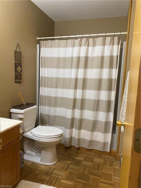 964 Sunset Cir, Roaming Shores, OH 44085 photo 17