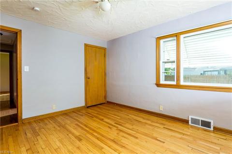 961 Valley Blvd, Elyria, OH 44035 photo 19