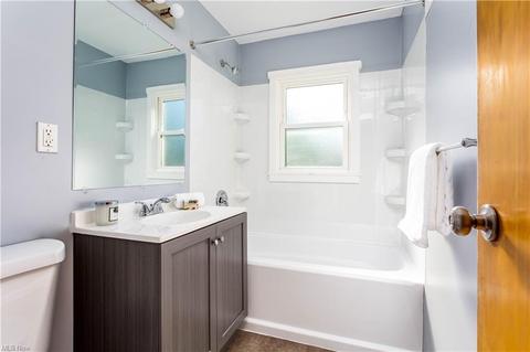 961 Valley Blvd, Elyria, OH 44035 photo 11