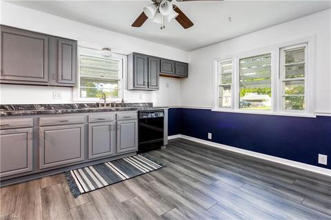 961 Valley Blvd, Elyria, OH 44035 photo 4