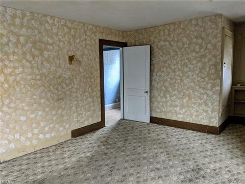 258 E Ohio Ave, Sebring, OH 44672 photo 22