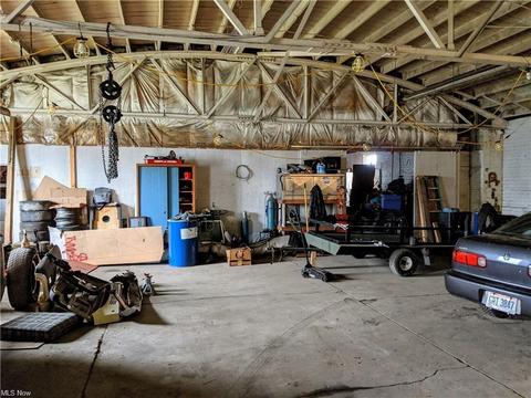 258 E Ohio Ave, Sebring, OH 44672 photo 4