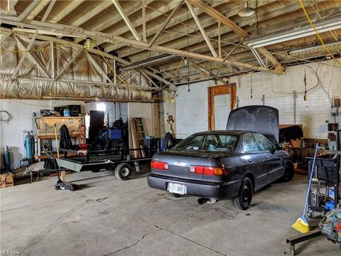 258 E Ohio Ave, Sebring, OH 44672 photo 6