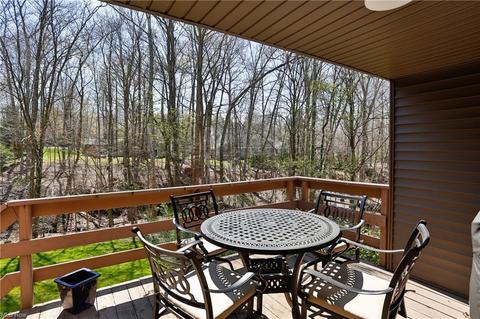 8197 Stoney Brook Dr, Chagrin Falls, OH 44023 photo 5