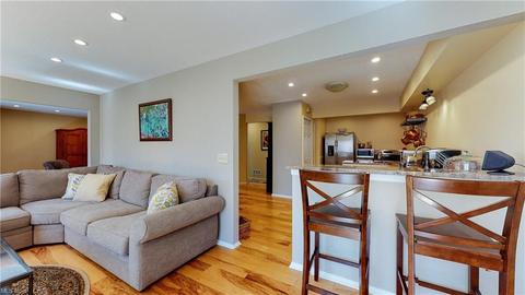 8197 Stoney Brook Dr, Chagrin Falls, OH 44023 photo 6