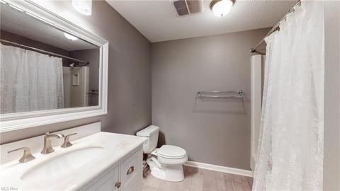 8197 Stoney Brook Dr, Chagrin Falls, OH 44023 photo 17