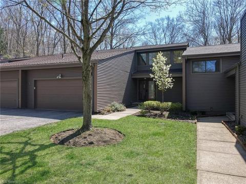 8197 Stoney Brook Dr, Chagrin Falls, OH 44023 photo 25