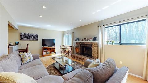 8197 Stoney Brook Dr, Chagrin Falls, OH 44023 photo 7