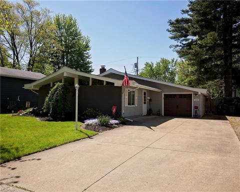 239 University Ave, Elyria, OH 44035 photo 1