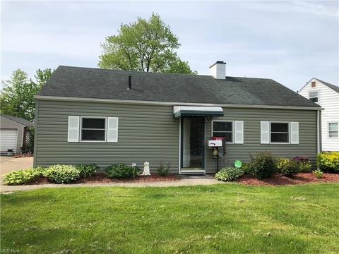 2426 E 41st St, Lorain, OH 44055 photo 17