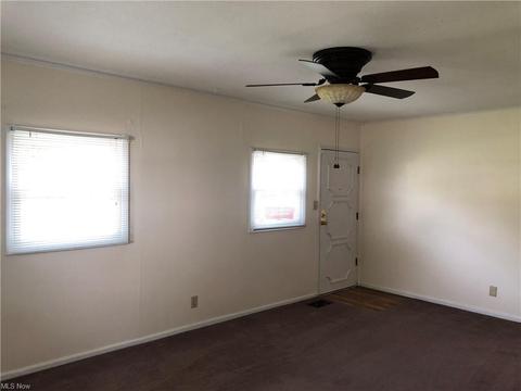 2426 E 41st St, Lorain, OH 44055 photo 7