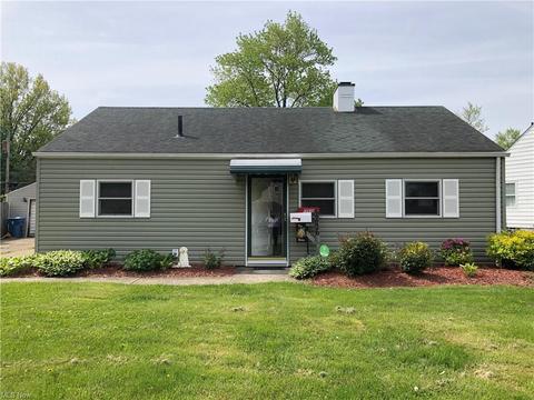 2426 E 41st St, Lorain, OH 44055 photo 1