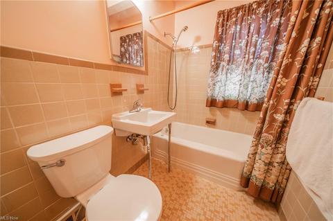 23601 Chardon Rd, Euclid, OH 44117 photo 16