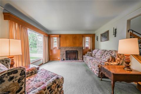 23601 Chardon Rd, Euclid, OH 44117 photo 5