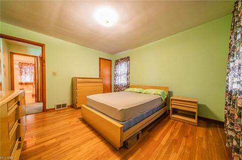23601 Chardon Rd, Euclid, OH 44117 photo 13
