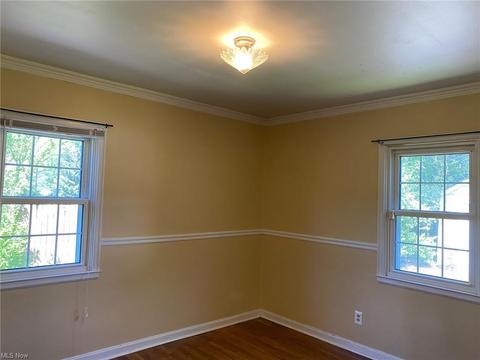 1493 Ridpath Ave, Akron, OH 44313 photo 11