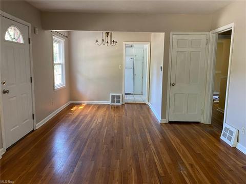 1493 Ridpath Ave, Akron, OH 44313 photo 3