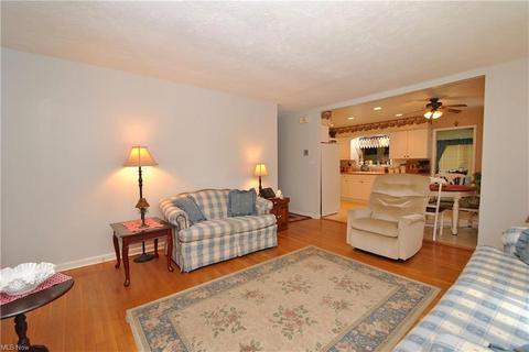 849 Lloyd Rd, Wickliffe, OH 44092 photo 9
