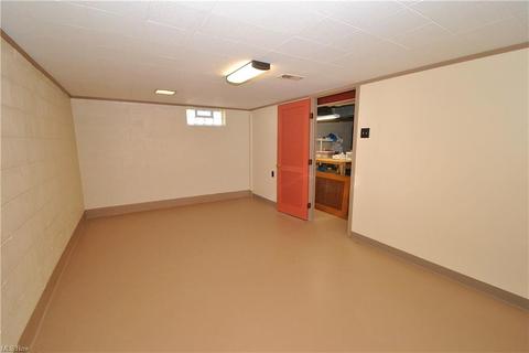 849 Lloyd Rd, Wickliffe, OH 44092 photo 31