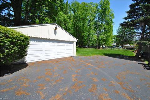 849 Lloyd Rd, Wickliffe, OH 44092 photo 6