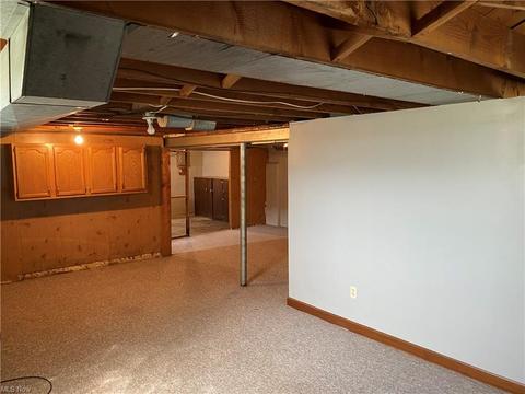 929 Garfield St, Struthers, OH 44471 photo 9