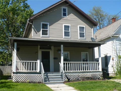 237 8th St, Elyria, OH 44035 photo 1