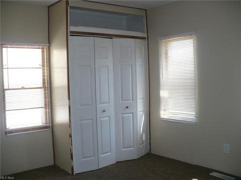 237 8th St, Elyria, OH 44035 photo 20