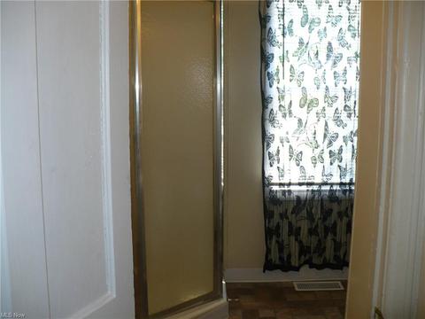 237 8th St, Elyria, OH 44035 photo 22