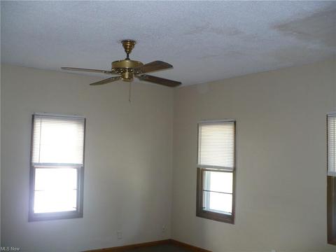 237 8th St, Elyria, OH 44035 photo 12