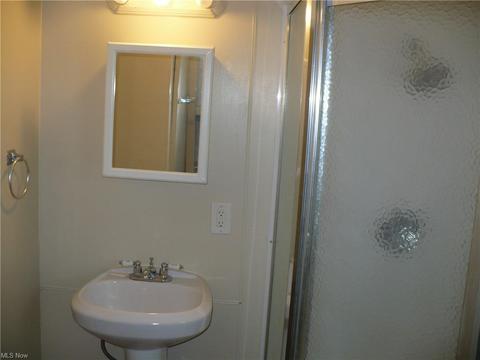 237 8th St, Elyria, OH 44035 photo 23