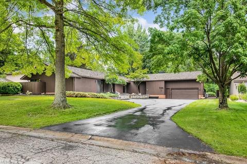 546 E Acadia Pt, Aurora, OH 44202 photo 1
