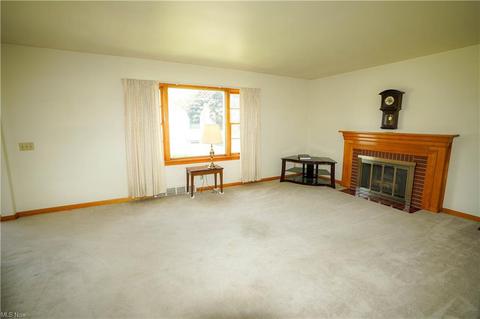 4518 Marcellus St NW, Canton, OH 44708 photo 5