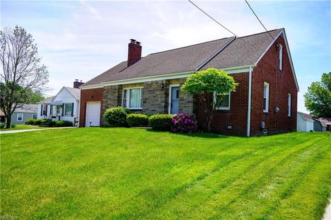 4518 Marcellus St NW, Canton, OH 44708 photo 3