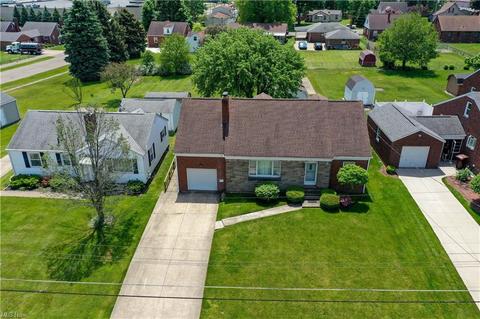 4518 Marcellus St NW, Canton, OH 44708 photo 4