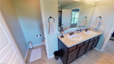 8122 Castleton Dr, Mentor, OH 44060 photo 24