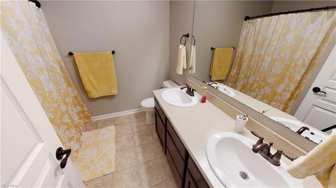 8122 Castleton Dr, Mentor, OH 44060 photo 30