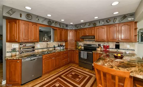 7959 Vandemark Rd, Lodi, OH 44254 photo 5